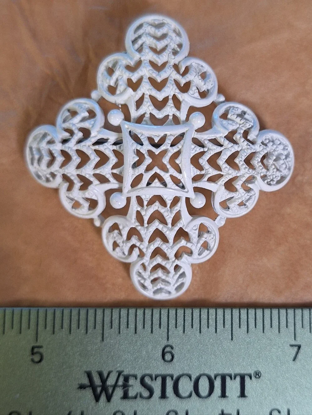 Vintage Signed Lisner Maltese Cross Filigree Brooch, Mid Century 1950, 1960